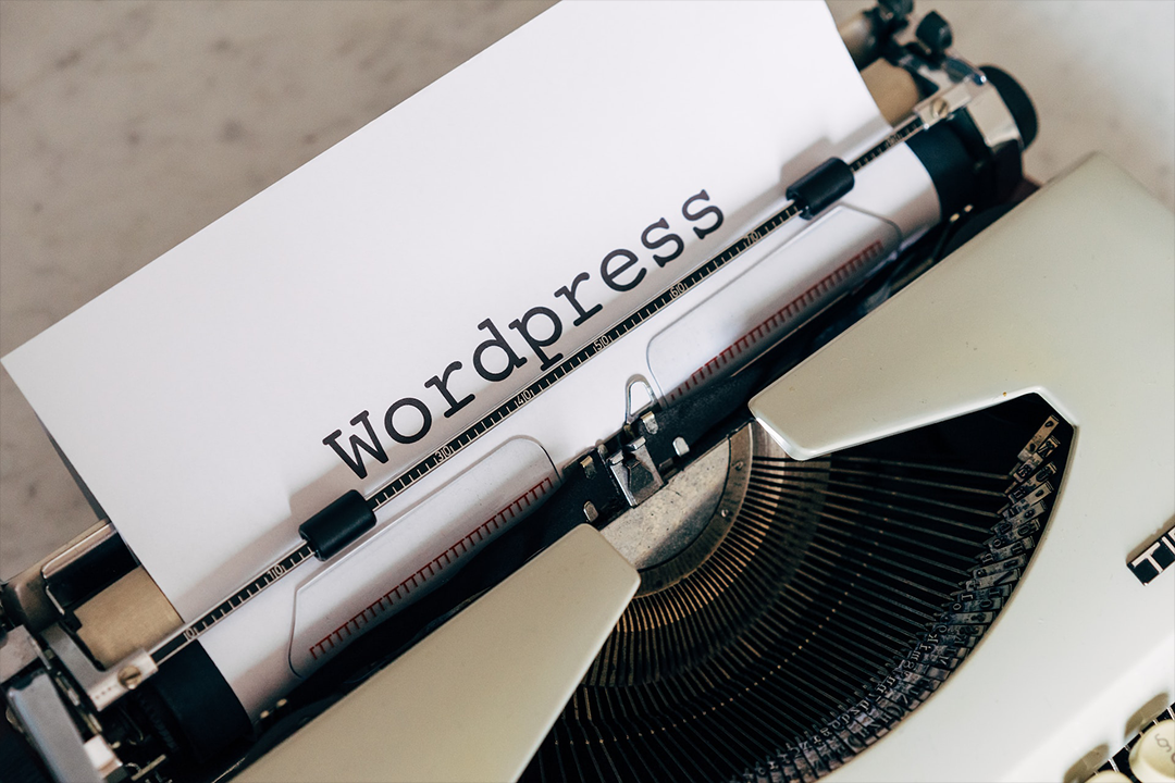 Selv om WordPress har mange fordeler er det viktig å merke seg at det ikke nødvendigvis er den beste plattformen for alle prosjekter